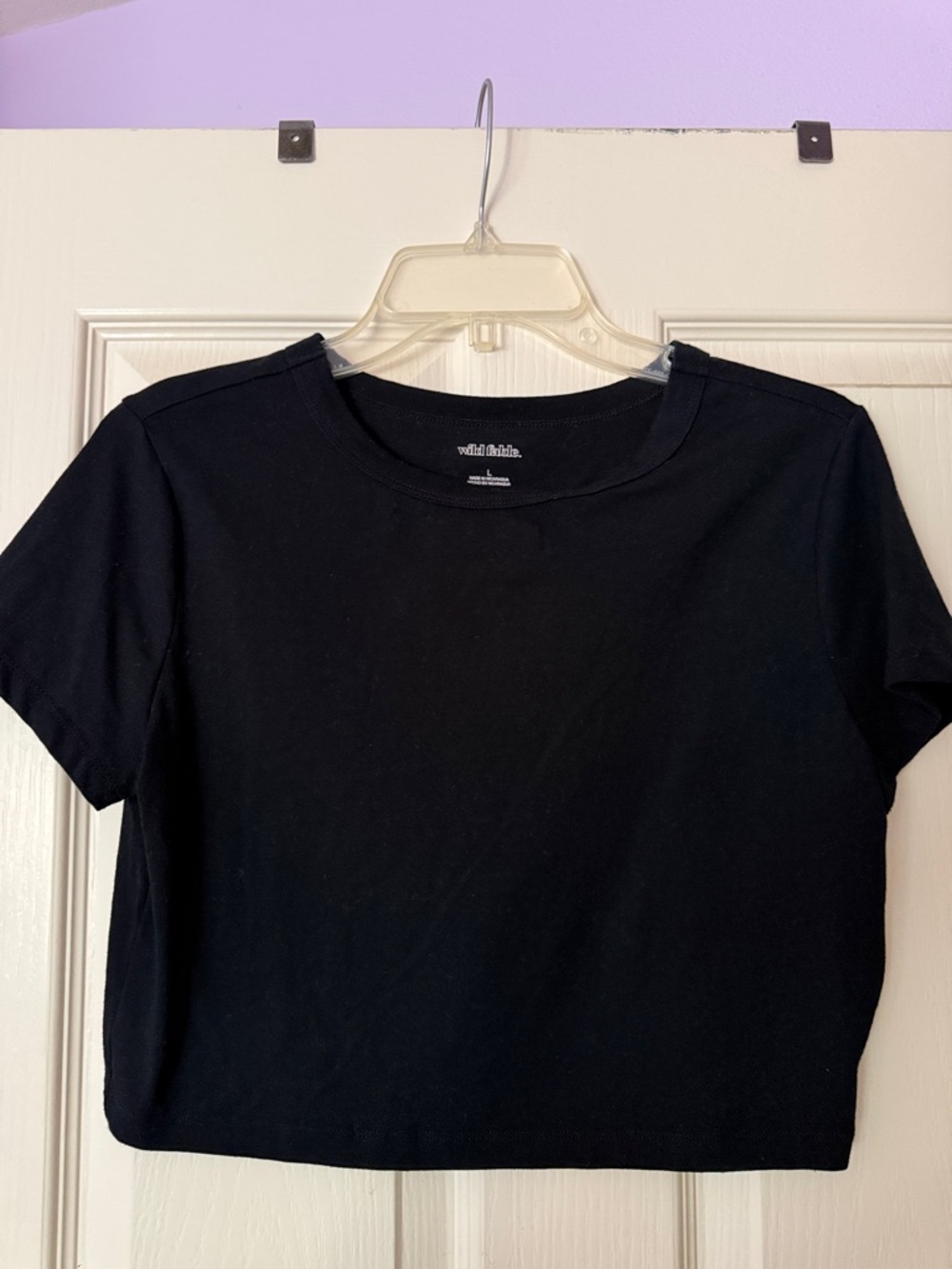wild fable Black Short Sleeve Crop Tee